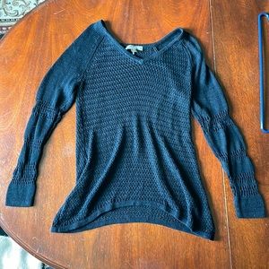 Knitted, Light weight Tommy Bahama sweater